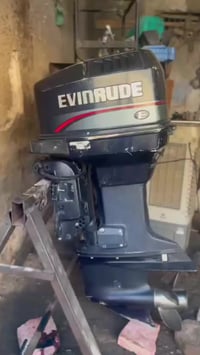 مكينه للبيع • ٩٠ حصان • موديل ٢٠٠٥