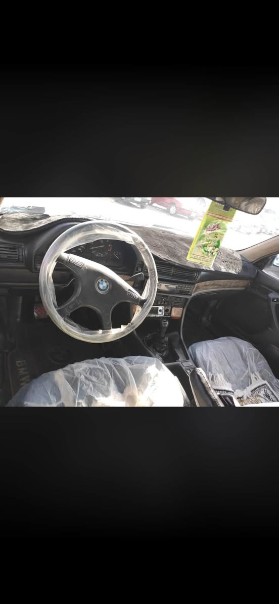 سلام عليكم bmw 735 1991 للبيع فقط كير و محرك شرط محرك بي شويه صوت قليله بدون صرف او بخار صدر امامي خلفي شرط رقم ديالي مشروع وطني سنويه جديده الشرعي ماعنده اشكاليه بتحويل فقط  رقم ابو سنويه ما عندي مضيعه  بس شرط من سريقه او حجز و رقم خلفي مو اصليه انظاعت ابيع كوم حديد فقط شرط غرامه و كص و سرقه سعره 20  وبي مجال وعلي 250 الف غرامه ارجعلك شراي يخابر و يدلل ابيع كوم حديد 20 وبي مجال *********** مكاني كركوك
