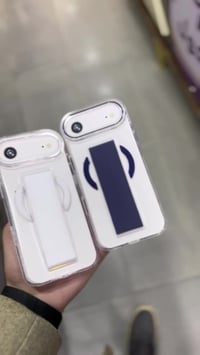 كفر ايفون • شفافية نقية • ايفون ١٧