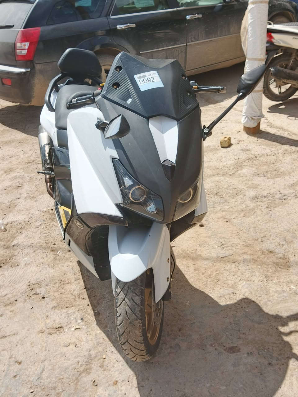 السلام عليكم شباب دراجه 14 تي ماكس والسعر خاص دراجه حلوه خير من الله بس شويه بيها نقوصات سهلات مكاني بغداد حي اور ولوياله مالاتها انا صابخهن يعني مو بلاديات وبيها صالونصه رياضي بيها تكوى بيها لايه زنون ابيض***********
