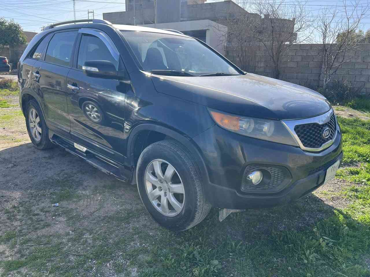 السلام عليكم
سورنتو 2011 امريكي 5 راكب

رقم صلاح الدين الماني صاحبها بالشرقاط

محرك 2400 دوش

ضررها قطعه وحده بونيد بدون داخل

مكانها الشرقاط الخصم

سعرها 125 ورقه وبيها مجال الشراي يجي يشوفها ويدلل

***********
