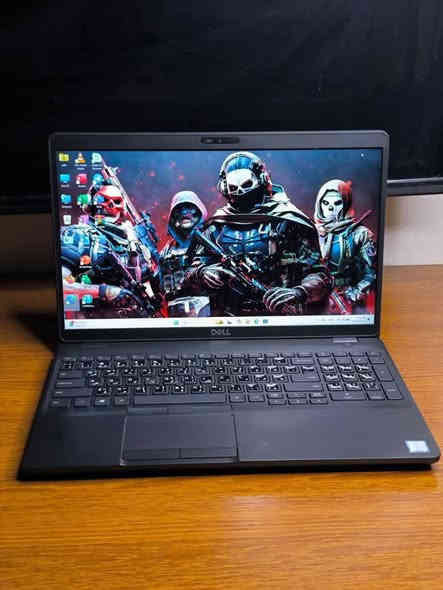 الجيل التاسع  Dell Precision
3541

جيل تاسع معالج- فئة H

🔧 يشغّل: رندرة ومشاريع 3D — برامج هندسية (AutoCAD, Revit) — مونتاج وتحرير فيديو — برامج التصميم الاحترافي -- والالعاب.

المواصفات:

المعالج: Core i7 — الجيل التاسع — فئة H

الرام: 16 GB DDR4 (قابل للتطوير)

التخزين: 256 GB SSD M.2 (قابل للتطوير)

كرت الشاشة الخارجي: NVIDIA Quadro — 4 GB

كرت الشاشة الداخلي: Intel (مشاركة) — 8 GB

الشاشة: 15.6″

🎁 الهدايا والملحقات:
• حقيبة لابتوب 🎒
• شاحن أصلي 🔌
• ماوس 🖱️
• ماوس باد 🧩
• تغليف احترافي (بابلز + كرتون للحماية التامة) 📦

🛡️ الضمان والخدمات:
• فحص عند الاستلام مع المندوب ✅
• ضمان 7 أيام بعد الاستلام ✅
• نفحص ونرتّب الجهاز قبل الإرسال
• تنصيب ويندوز حسب الطلب + جميع البرامج الأساسية + Office مثبتة

السعر السابق:  520 الف
 السعر الحالي: 480 الف ثابت

 التوصيل متوفر 

📱 للطلب / استفسار (واتساب متوفر):
***********
