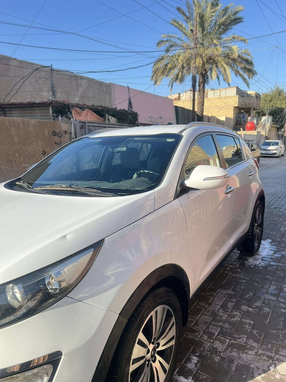 سبورتج 2015 وارد خليجي السياره جديده بمعنى الكلمه صدر جديد امامي خلفي تخم تاير جديد محرك 2000 خمسه ويل كب تبريد جديد السياره عله وضع الشركه مكفوله ماعده جاملغ واحد بيها بدون فتح ودواخل والباقي مكفول
رقم بغداد دولي باسمي
***********
