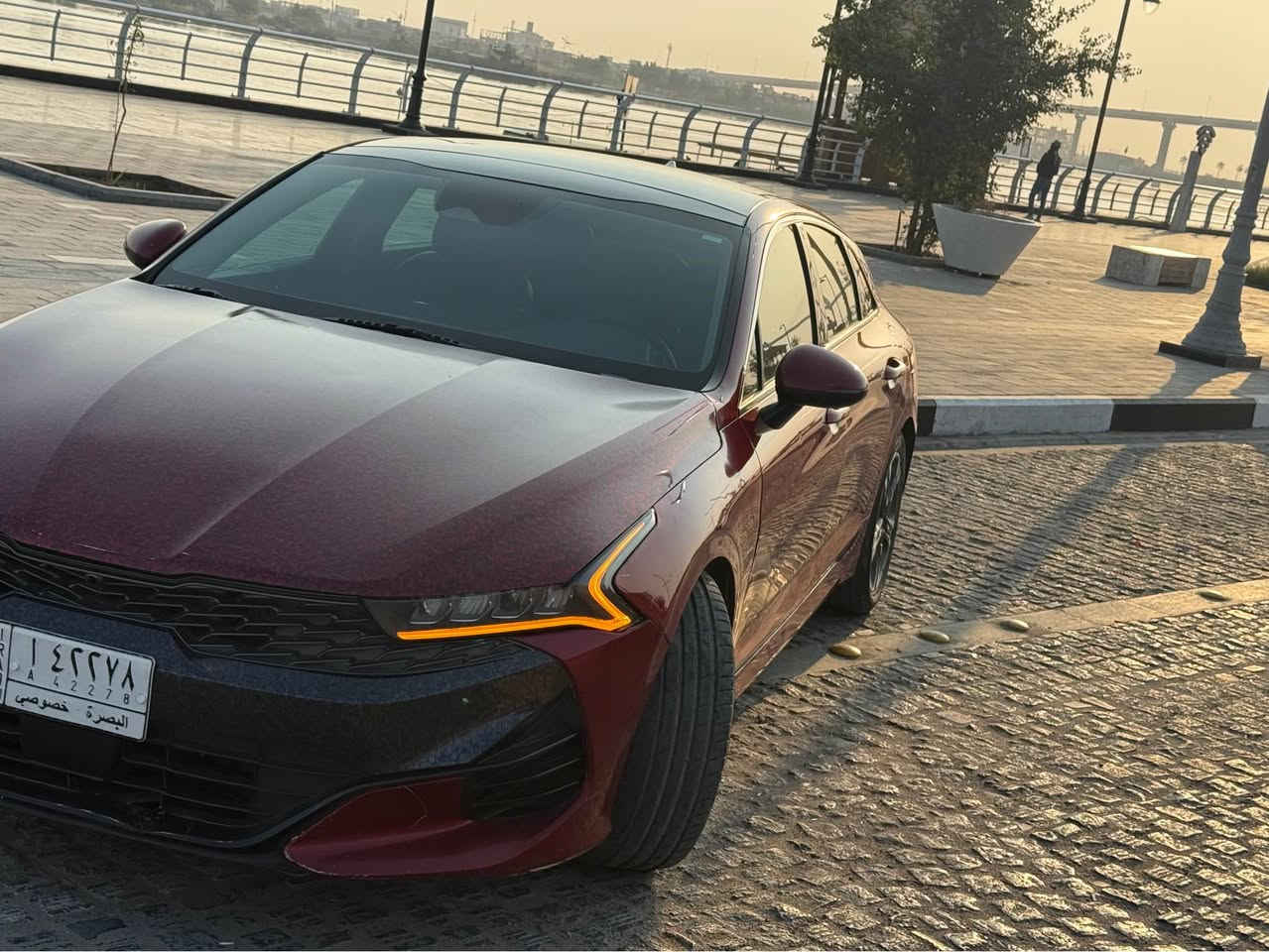 السلام عليكم 
K5 2021
وارد امريكي ضررهة بجم رقم بصرة معوقين EX
ماشية ٧٥
فول الفول 
محرك ١٦٠٠ تيربو
بانوراما 
تدفئة وتبريد كشنات
سيت ميموري
4 وضعيات قيادة 
تحديد مسار 
نقاط عمياء
رادارات
وايرلس جارج
هواي بعد مواصفات 
سيارة حلوة وجاهزة من حدادة مكينة گير تخم تاير
السعر ١٣٨ 
تواصل *********** Singapore
