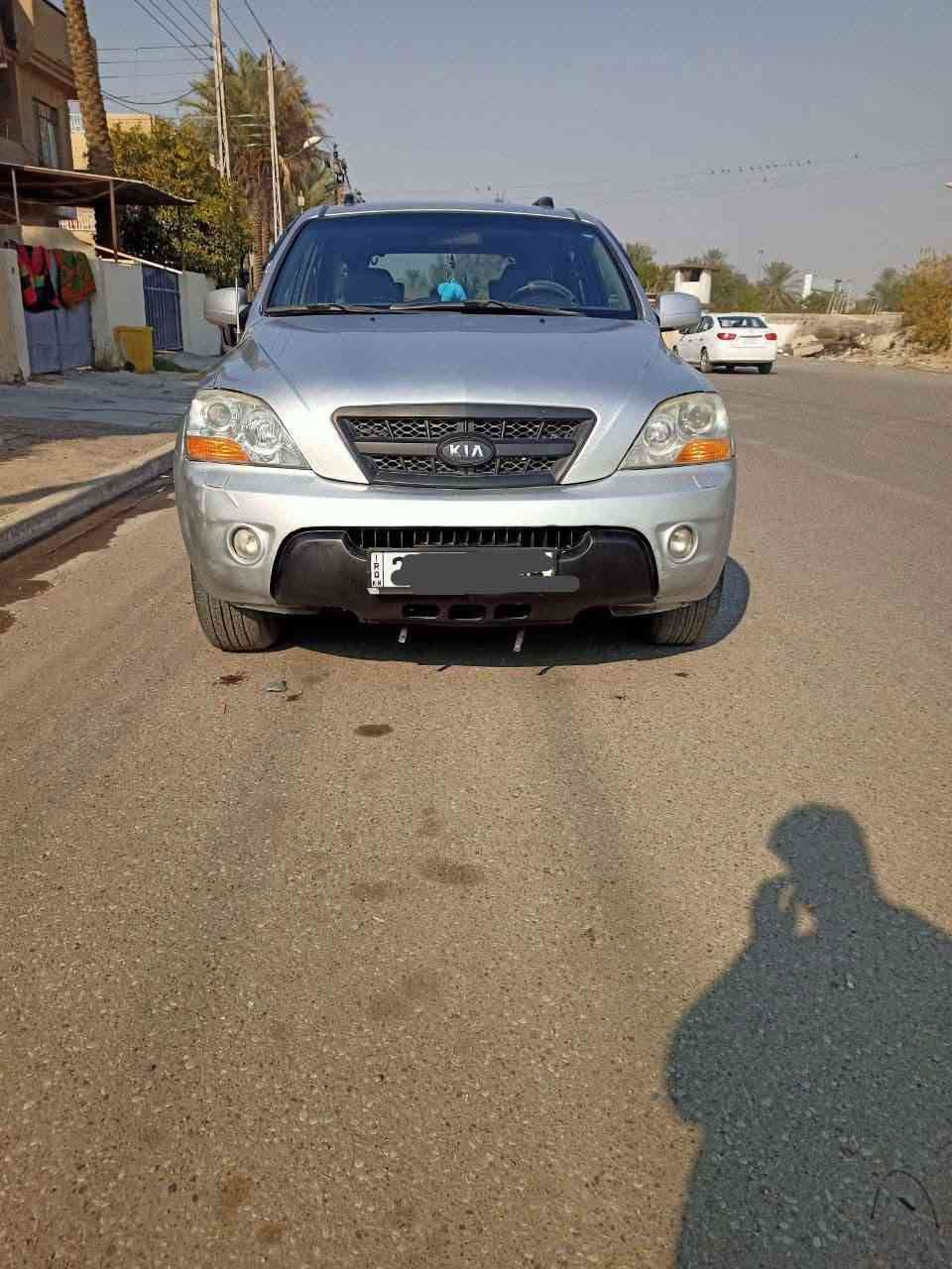 السلام عليكم
كيا سورنتو خليجيه موديل ٢٠٠٩ فول مواصفات
واحد على واحد ٧ راكب فور ويل بيع او مراوس 
١١٠ وبيها مجاال رقم الهاتف ***********
