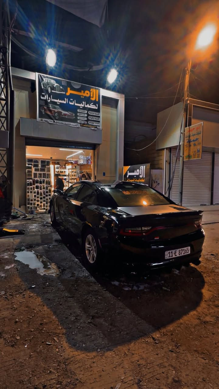 السلام عليكم جارجر مديل 2019 مواصفات sxtاسود وارد امريكي حادث موضح بالصوره السياره ماشيه 90 ميل ما مشتغله خط 
جاهزه من كلشي 
كير مكينه كفاله 
السياره بسمي تحويل ثاني يوم 
السعر 195 وبيها مجال 
للاستفسار 
***********
