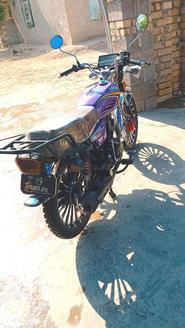 سلام عليكم دراجه سيفان للبيع او مراوس موديل ٢٥ كفاله عامه ***********
