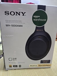 سوني WH-1000XM4 • ازرق مميز • نضافة ٩٥٪