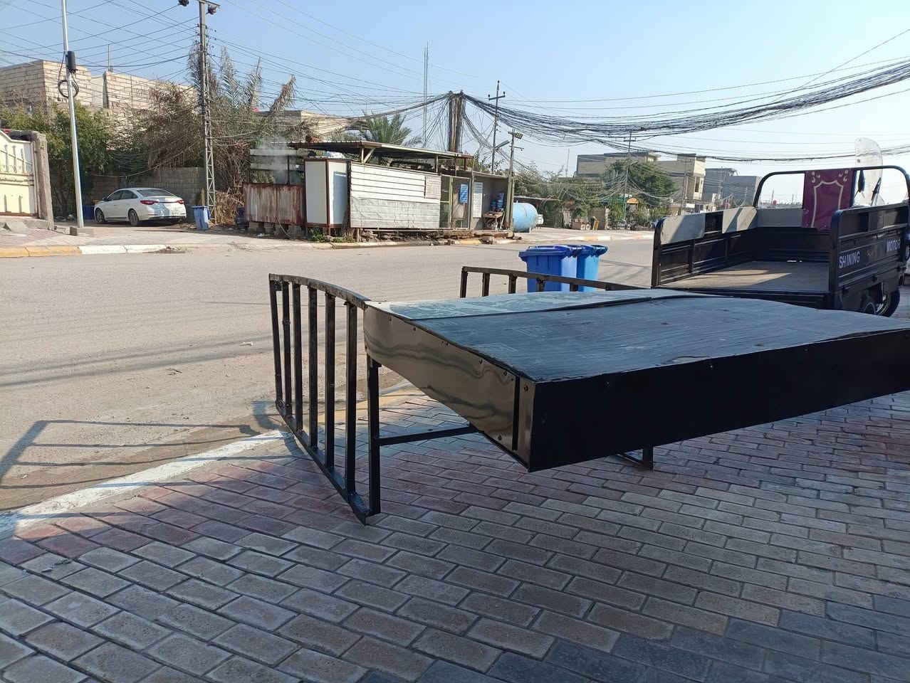 محجر للبيع سعره 50 الف قفل الشراي يتصل بي لحيمات العنوان كربلاء الحر
***********
