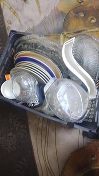 صندوك مواعين • ٤٠ قطعة • قفل