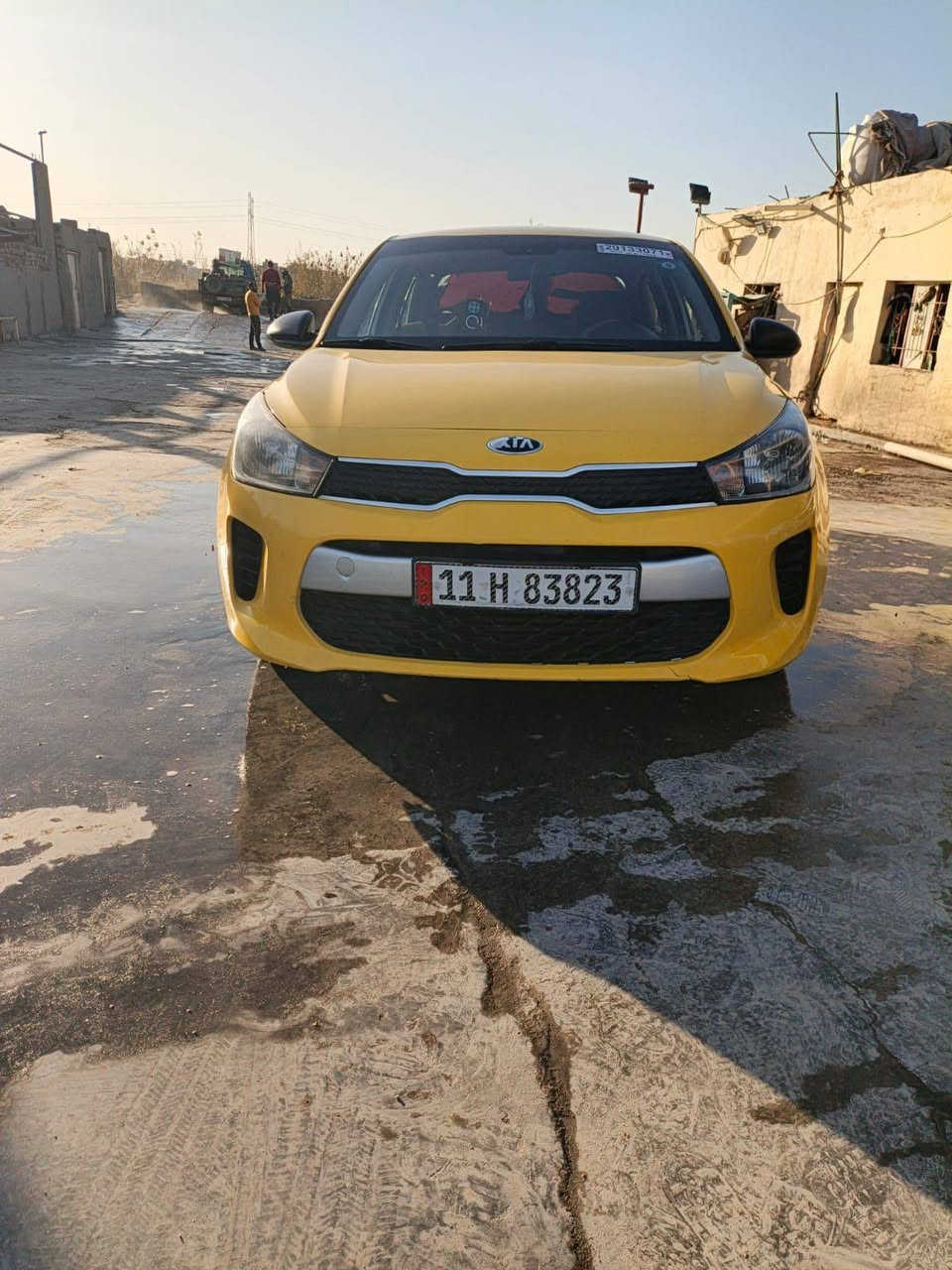 ريو 18 امريكي حادثها باب وجاملغ راجعات نفسهن سيارة جاهزة مصفرة مكانها ديوانية تحويل بنفس اليوم سعر 110
رقم صاحب السيارة 
‏‪0782 647 8126‬‏
