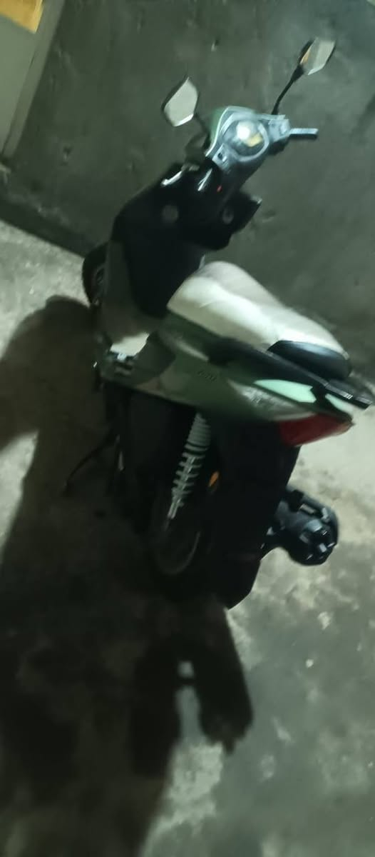 للبيع سايم نحله دبلين محرك 150 موديل 23 بدون اوراق دراجه جديده محرك مكفول سعره مليون و50 العنوان الفلوجه رقم الهاتف ***********
