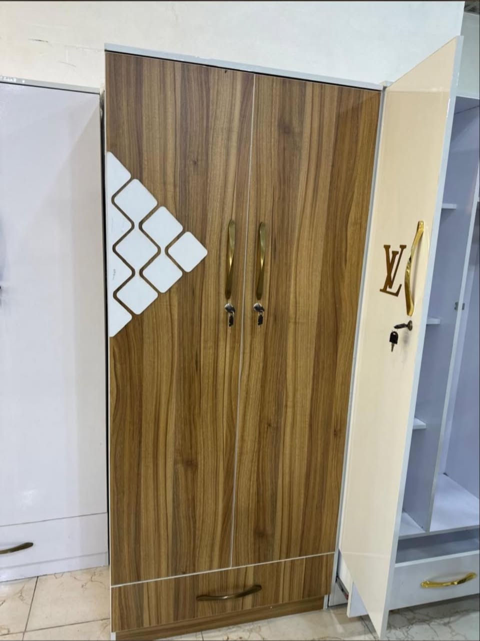 جزء من بضاعتنا ب ارخص الأسعار 
العنوان /كوت_انوار الصدر 
@topfans #الكوت #واسط #العراق

#مجمع_الأسد_للادوات_المنزلية و الاثاث

العنوان:كوت_أنوار الصدر_مقابل الخياطة القديمة(قاعة المناسبات سابقاً)_شارع السدة 

 للإستفسار الاتصال على الأرقام التالية ***********
***********
 
او راسلنا على واتس اب *********** 
انستگرام alasd_for_shopping

#يوجد_توصيل_لكافة_المحافظات_العراقية 

تابع الصفحة  ليصلك كل ما هو جديد
