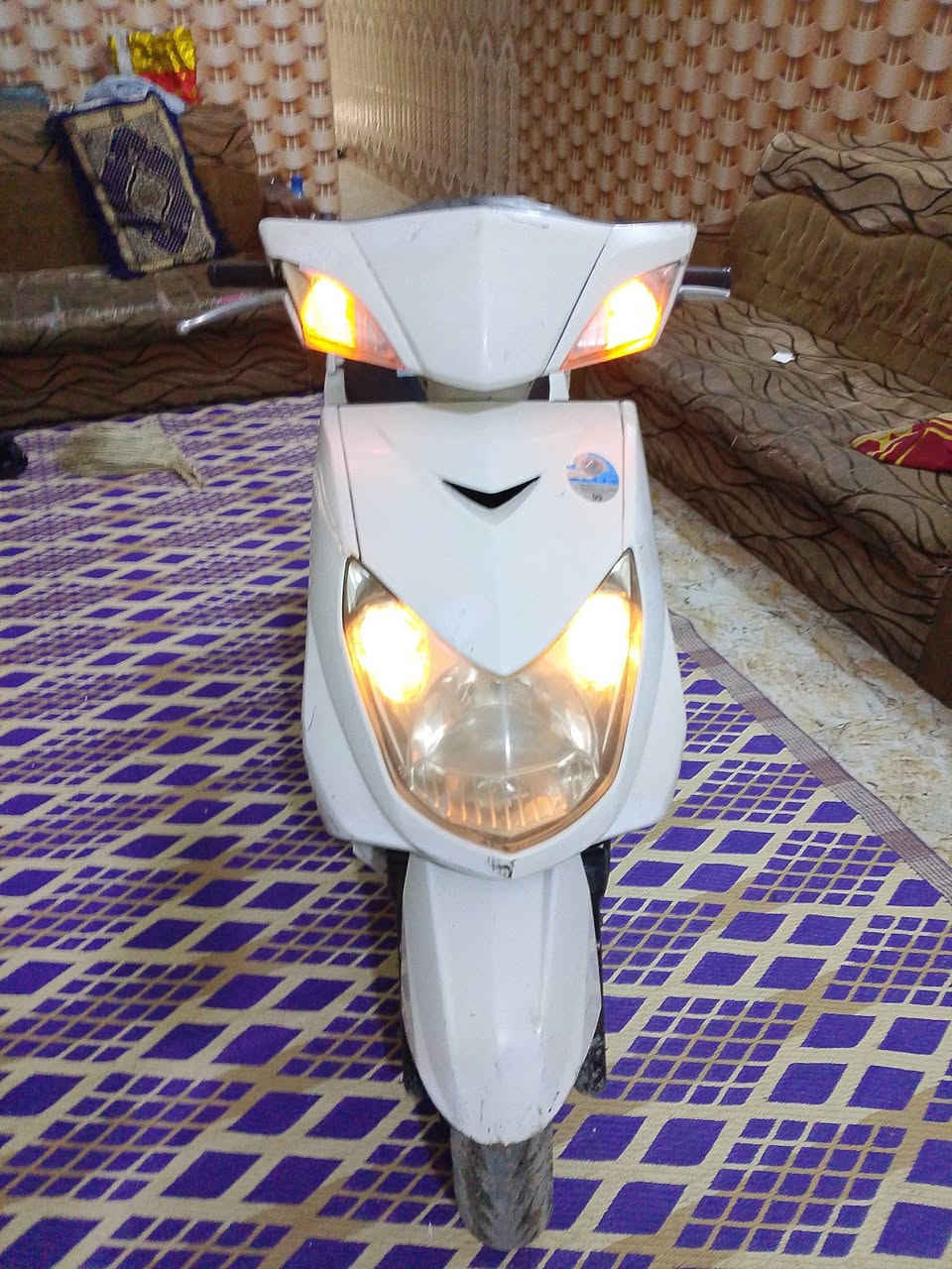 السلام عليكم شباب سكنس فحل نضيفه وجديده نص نكره تستغل مكينه ناعمه مامفوحه ابد كهرباء كله تستغل بيه اوراق باسمي مكاني زعفرانيه قفل 450 شراي اتصل واتساب مفتوح ***********
