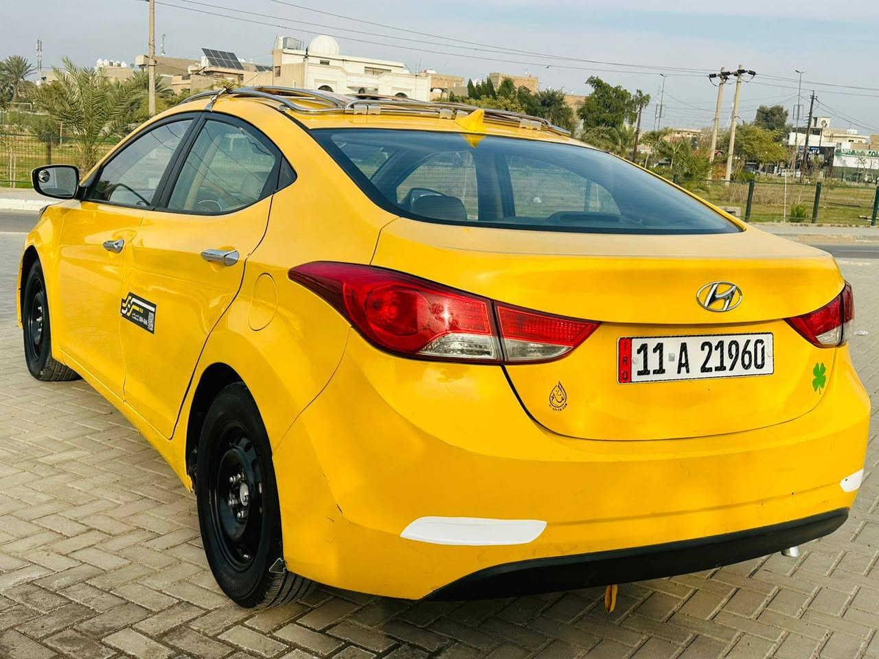 سلام عليكم مرخصه الادمن المحترم النترا موديل ٢٠١٣ رقم بغداد وارد امريكي  
حادثه بنيد مصلح نفسه بدون اي داخل سياره ليبل واحد
داخل لونين 
كير مكينه مكفول 
تخم تاير جديد 
صدر جديد 
مكينه ١٨٠٠ دوش 
كير اي تي 
تدفئه تبريد شغال 
صبغه أولى سياره ممعيود صبغتها 
السعر ١٠٢ وبيها مجال عنواني بغداد البياع مدينه الذرى 
***********
