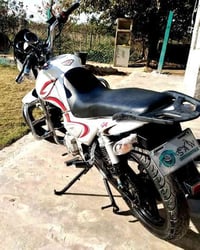 للبيع موديل 18 دراجه جديده ما ناقصها ولا برقي السعر 750 وبيها مجال رقم...