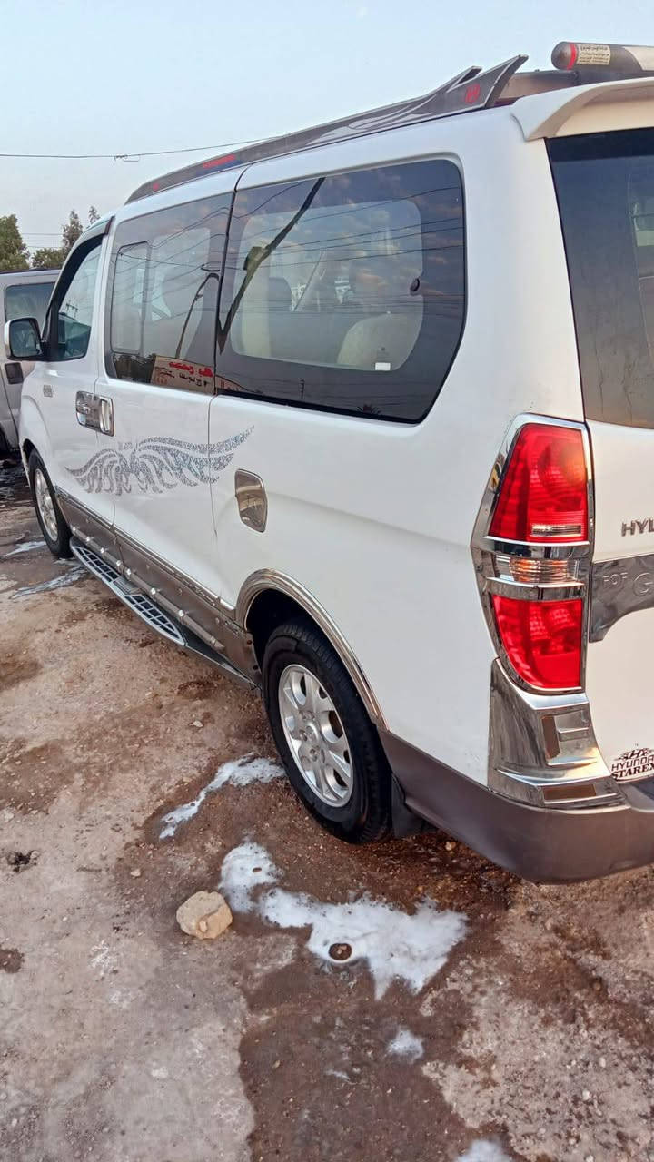 سلام عليكم ستاركس للبيع موديل 14محوره مكفوله ماعده جاملغ الامامي جهة العبري سياره جديده من بدي كير أوتو مكينه حداديه تبريد تخم تاير داخل جديد جاهزه ترايك وين مايعجبك خط وبحث شطره نجف سنويه جديده مداور ثاني يوم  مكان ناصريه السعر 168 وكلشي واضح بلمقطع مكلف بلنشر رقم راعيه *********** وستفسر منه ما اجاوب عل خاص
