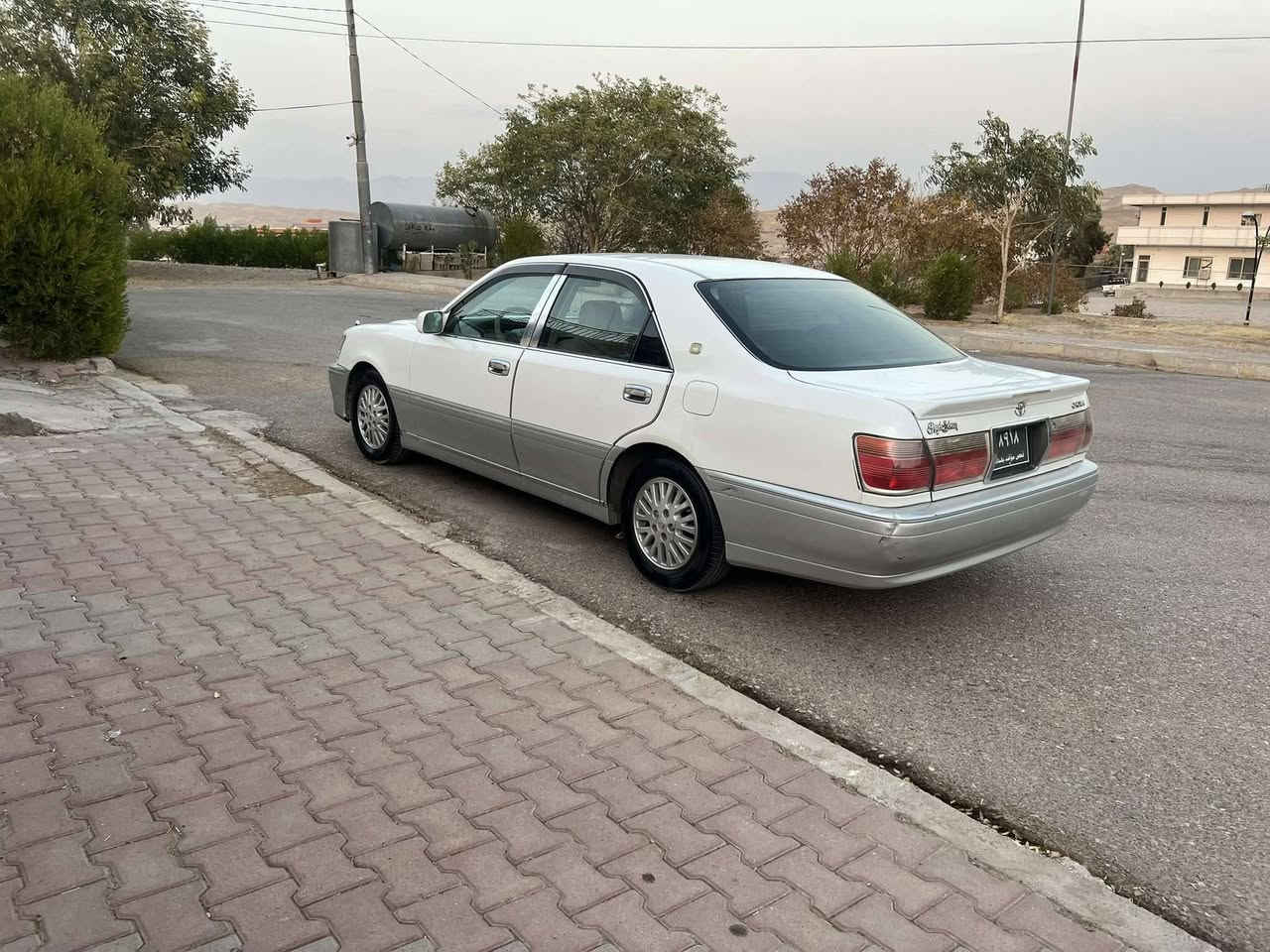 مووس  2001
2دووگمه ی  مه کینە گە ورە 175
بێ بۆیاخ  
بێ قرچوو ده عم  115هه زار ڕۆشتوە
برێکی به ستراوە  بێ نوقسانیە
بێ تە قه و ڕه قه
دە شپول نە جە ف ڕه قه م یه ک
سه یارە ی  مه عره ز نیە ماڵانە
کامل مه سره ف کراوە
شوێن کە لار
سعری46گڵاو مه جال
گۆڕینە وە ناکە ین 
تکایە تێڵ بکە 
***********
