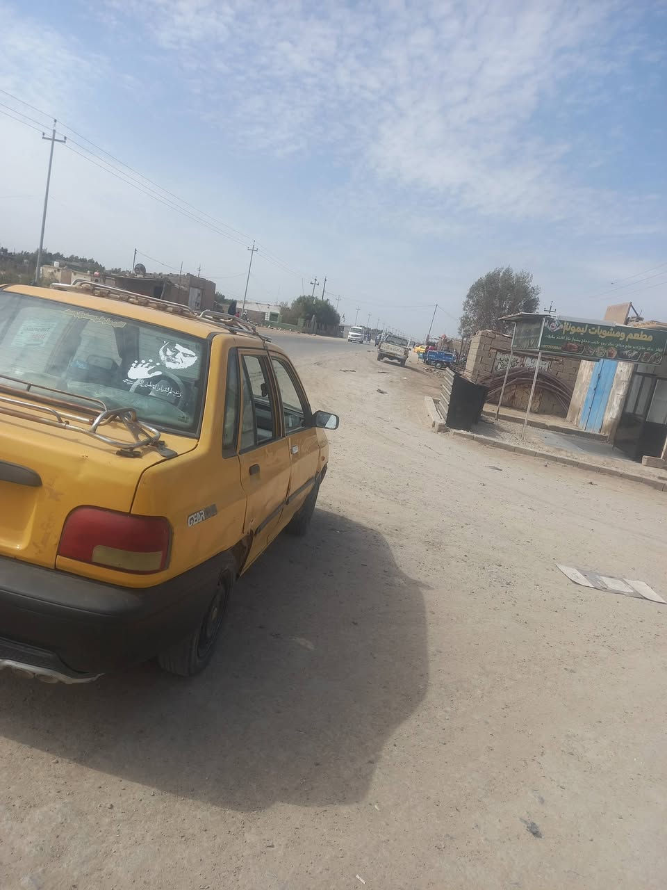 السلام عليكم سايبه موديل 10 رقم بغداد يارو مكينه كيا برايد سياره حلوه بشرتها نظيفهت رقم الماني الوان واسط الوافدين  السعر 19💵📞 ***********
