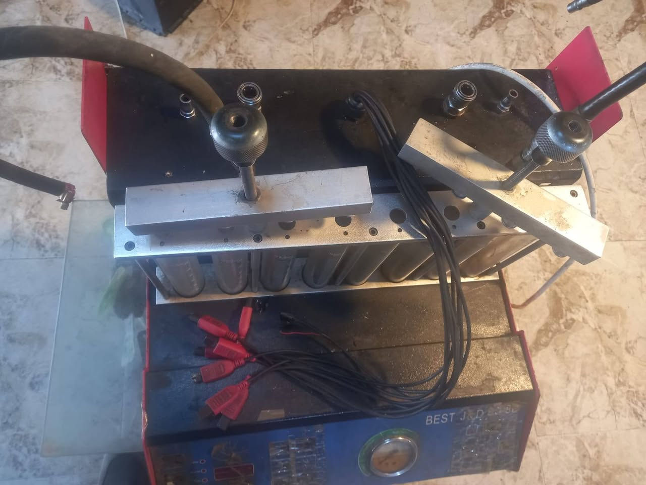 جهاز نوزلات كامل الى بيع التواصل على هذا الرقم ***********
