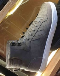 قياس ٤٥ • ملابس