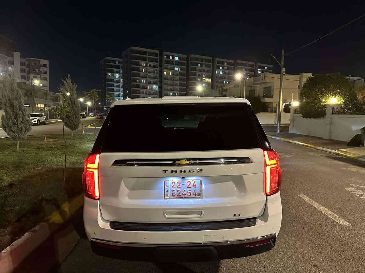 ‎سلام عليك اخوان.  للبيع 🧿
Tahoe   2023   LT 1 
‎موديل    2023
‎سيارة  ماشي حقيق     18000  mil
الضرر جانبي تبديل بابين 
ايربلك فقط جانبي
‎   مواصفات     فول   LT  1
‎محرك  8  سلندر  مرغوب    5.3
‎ دبل اكسل    4*4
‎سندوك شفط
‎سماعات نوع  bose
‎5   كاميرة
‎رادار
‎كشنات   هزة
‎كشنات  حار  و ميموري  جلد
‎تشغيل عن بعد 
شاشة كبير
‎لايتات زينون متحرك 
‎حساس 360
‎سيارة  موجوده في  الموصل    رقم   كاتي      ترقيم شمالي          
 سعر  405 🔥🔥🔥
مكان سيارة موصل  
‎  فايبر. و وتساب.    
***********
