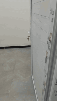 مشتمل صغير بناء حديث لإيجار بغداد الجديدة خلف لحوم الحسناوي قريب من المول الجديد الاتصال ***********
