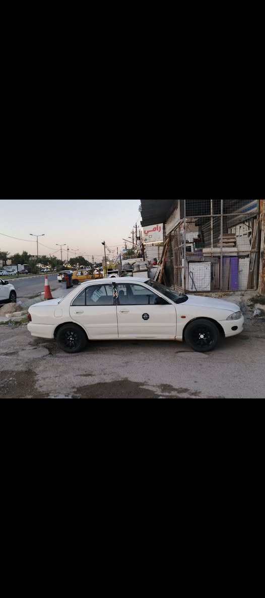 السلام عليكم برتون 2002
25 ورقه 
محرك اخرس كهربيات كامله 
كير خير من الله 
***********
