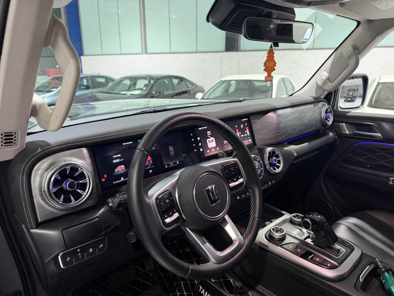 تانك 300كيت زه مان شريكة 10,000كم ماشي زه مان شريكة  سعر 285$مجال  سياره هه مي شرط تلفون *********** دهوك, العراق
