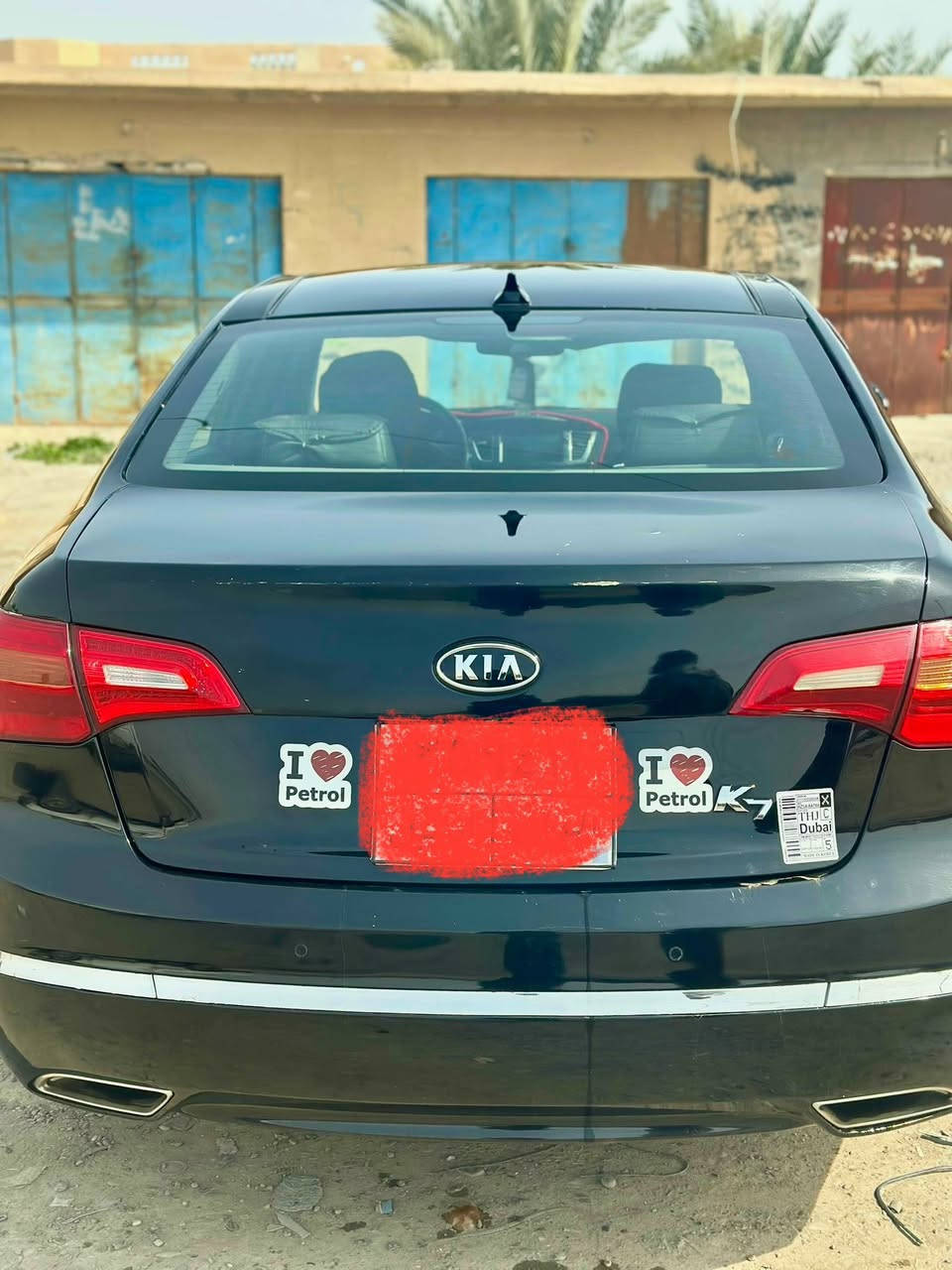 كيا كادنزا ادوات شغل النجف لوك جديده احلى من الصوره شخط مابيها اوتو فول مواصفات بانوراما بصمه مري شفط حساسات 
6في السيارة عايزها بس سائق مكفول من كل النواحي السعر قفل 50فقط بيع مستعجل 
***********
