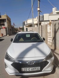 إلنترا ٢٠ فول مواصفات للأخير عدا بارد قليل باب ورة الصدر وباقي مكفول ٠...