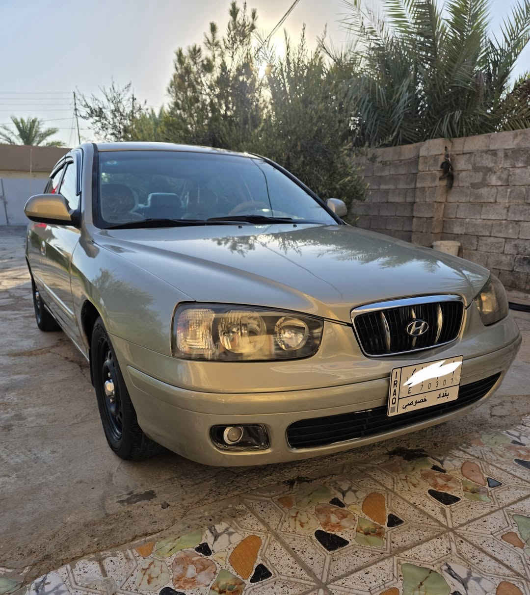 السلام عليكم النترا رقم بغداد  موديل ٢٠٠٣  صبغ عام بسبب الجراد وعندي  صورها قبل الصبغ
مكينه كير حاويه  خير من الله تبريد تدفئه حداديه  تايرات جدد سنتر لك  مري كهربائيه  سعر ٦٨ وبيها مجال مكان ديالى 
《***********》***********
