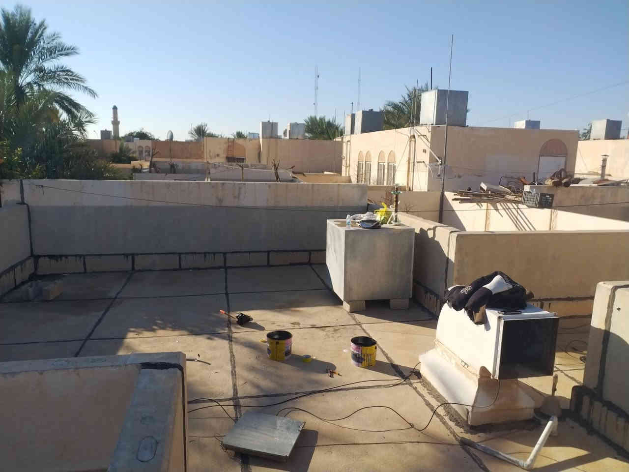 السلام عليكم نشتغل نقير سطوح ونضف سطح وهذا شغنا اسعارنه مناسبه جدان
*********** ابو علي 
او خاص مفتوح
