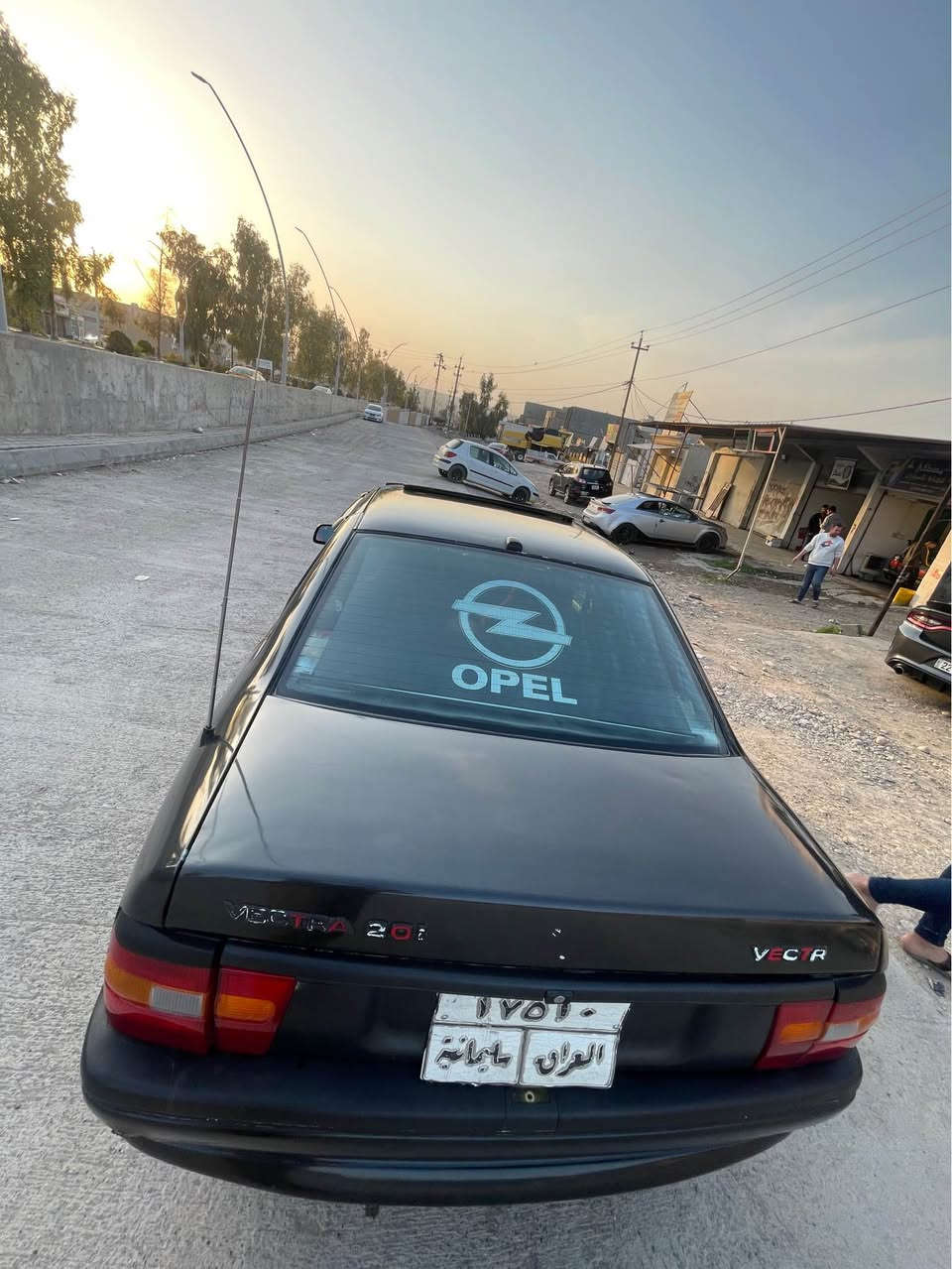 اوبل فكترا موديل 92محرك 20 كير عادي ابشرط كير محرك كهربائي كلها شرط صبغ جماليه بدون ضربه شرط تحويل وكاله  سعر 35$ رقم الهاتف ***********
*********** كركوك, العراق
