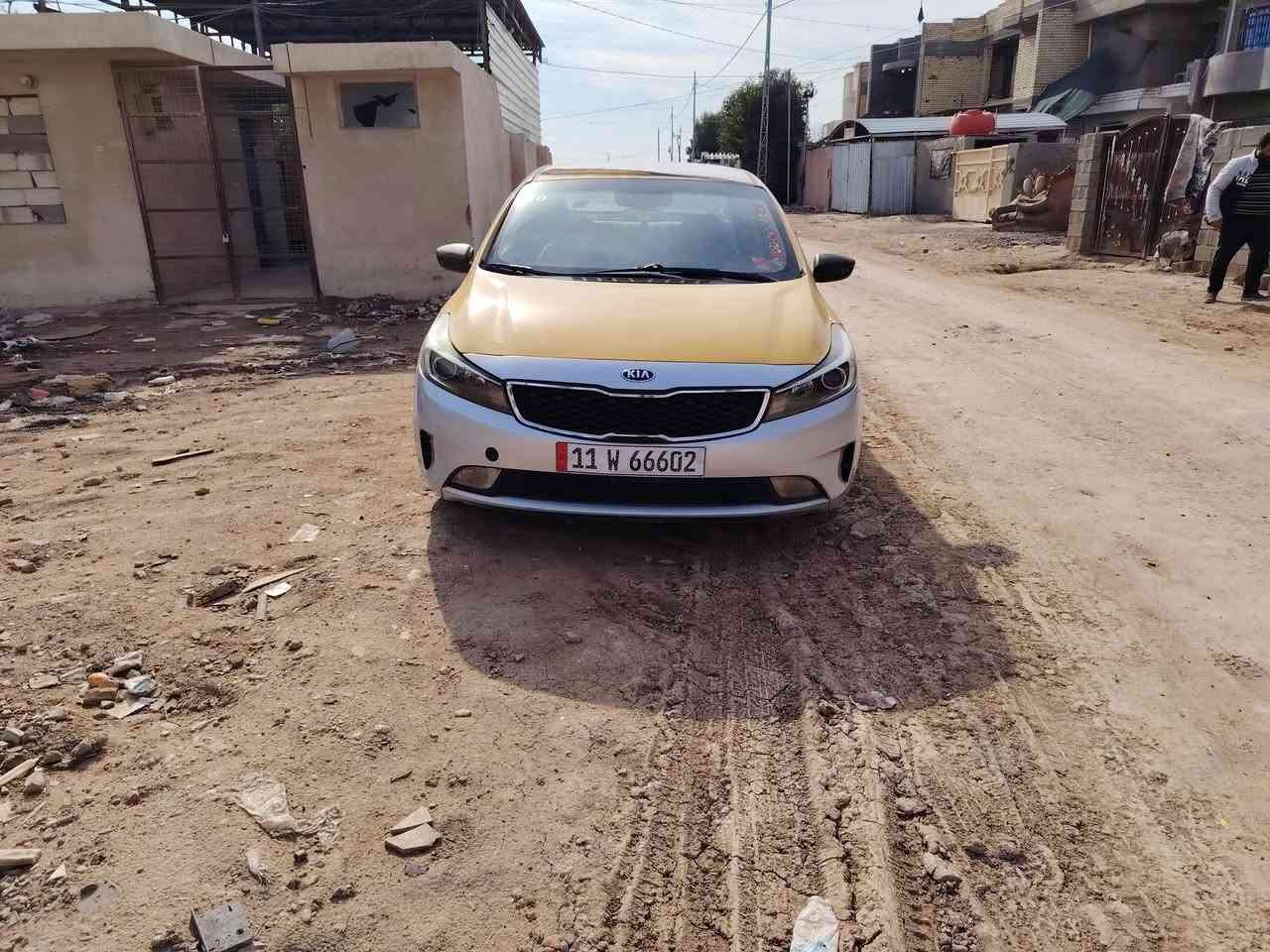 سلام عليكم فورتي مديل 2017
مكينه ٢٠٠٠ دوش تخم تاير خير من الله حدايه جديده ١٠٠عله ١٠٠ تخم ضرر السياره الصور مال الحادث بلصور مكان السياره بغداد تقاطع درويش مال البياع رقم الهاتف *********** سعر 101 وبيهه مجال
