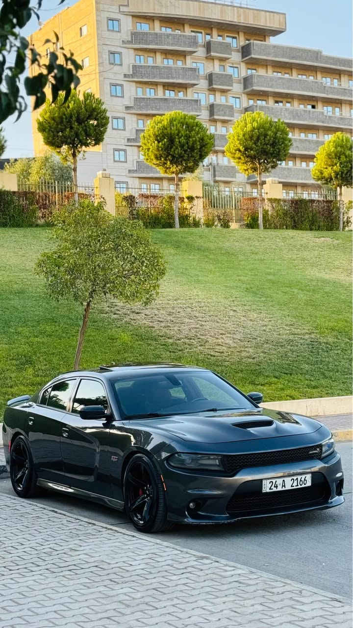 سلام و عليكم ورحمة الله وبركاته بسم الله موجود دوج تشارجر سكات باك ٢٠١٦ وارد كندي للبيع❤️

محرك: SRT V8 6.4L  ٨ سلندر حجم مكينة ٦.٤
مكفول من محرك و كير و كهربايات.✅

سيارة عليها x-pipe . اويل كاتج كان . بلكات ايراديوم . مبدل دهن pennzoil اصلي . كزوزات بلادي ما لاعبتن بيها✅
_____________________
مواصفات📃
1-بصىمة شغال✅
2-تشغيل عن بعد ✅
3-كشنات امامي تبريد+هيتر♨️
4-كشن خلفي هيتر♨️
5-ستيرن هيتر♨️
6-جامات امامي اوتوماتيك✅
7-شاشة كبيرة و كاميرا خلفية✅
8-تحكم وضع قيادة SRT DASHBOARD ✅(CUSTOM,SPORT,DRAG)-9
10-لانج كنترول+بيرن اوت Lunch control +burn out ✅
11-كشن كهربايي✅

___________________
حادث جاملغ خلفي خفيف بدون دواخل 
ماشية:٦٥الف ميل
 و قابل للزياذة.!
____________________
سيارة رقم دهوك سنوية لحد٢٠٣١ هزة لحد شهر خامس
بأسمي تحويل ثاني يوم✅
مكان:سليماني
رقم هاتف: ***********
سعر:١٦٣$مجال السليمانية, العراق
