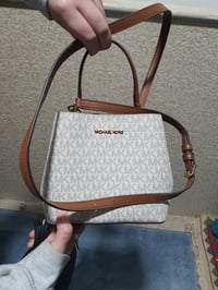 شنطة مايكل كورس • أصلي • دهوك