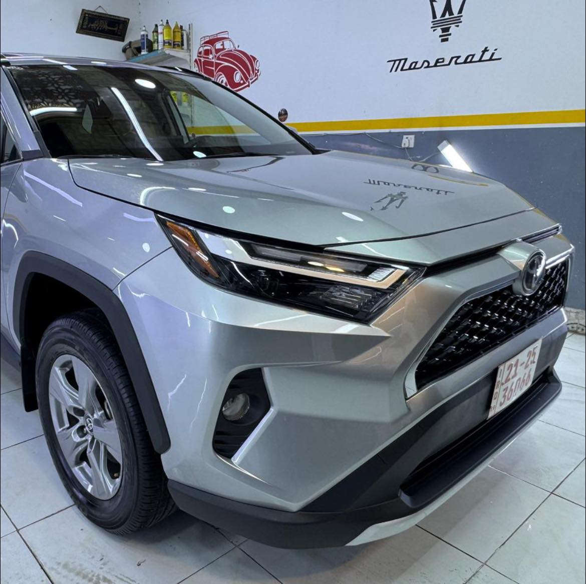 للبيع 2025
TOYOTA 
RAV4
Xle 
2025
2,5L
V4
7,000. MİLES

👑 المواصفاتXLE ///
كشنات قماش
كشن كهرباء
وضعيات قيادة 3
تبريد أمامي ثنائي
إشارات بالمراي
مكينة 2.5 بنزين
قير أوتوماتيك CVT
تحكمات بالستيرن
شاشة حجم كبير
كروز سرعة
تحديد مسار
رادار أمامي
رادار جانبي
رادار خلفي
كاميرا خلفية
جنط 17
تشغيل بصمة
دخول ذكي
نقطة عمياء
تنبيه مرور خلفي
مثبت سرعة
مصابيح أمامية LED
مكيف أوتوماتيك
مانع انزلاق
توازن إلكتروني
مساعد صعود المرتفعات
وسائد هوائية متعددة
نظام فرامل ABS + EBD

ضرر/// جاملخ صبغ + نص بونيد صبغ❗️
ايرباك استيرن راجع سستم✅
شواصي سليمة💯

السعر/// 236 ورقة وبيها مجال 💵

سيارة كاتي يترقم المحافظات شمالية ✨

سيارة جديد و جاهز مابيها اي نقص✅

بوليش و حمام جديد ✅

☎️ 0770 137 0765

☎️ 0770 912 5605

