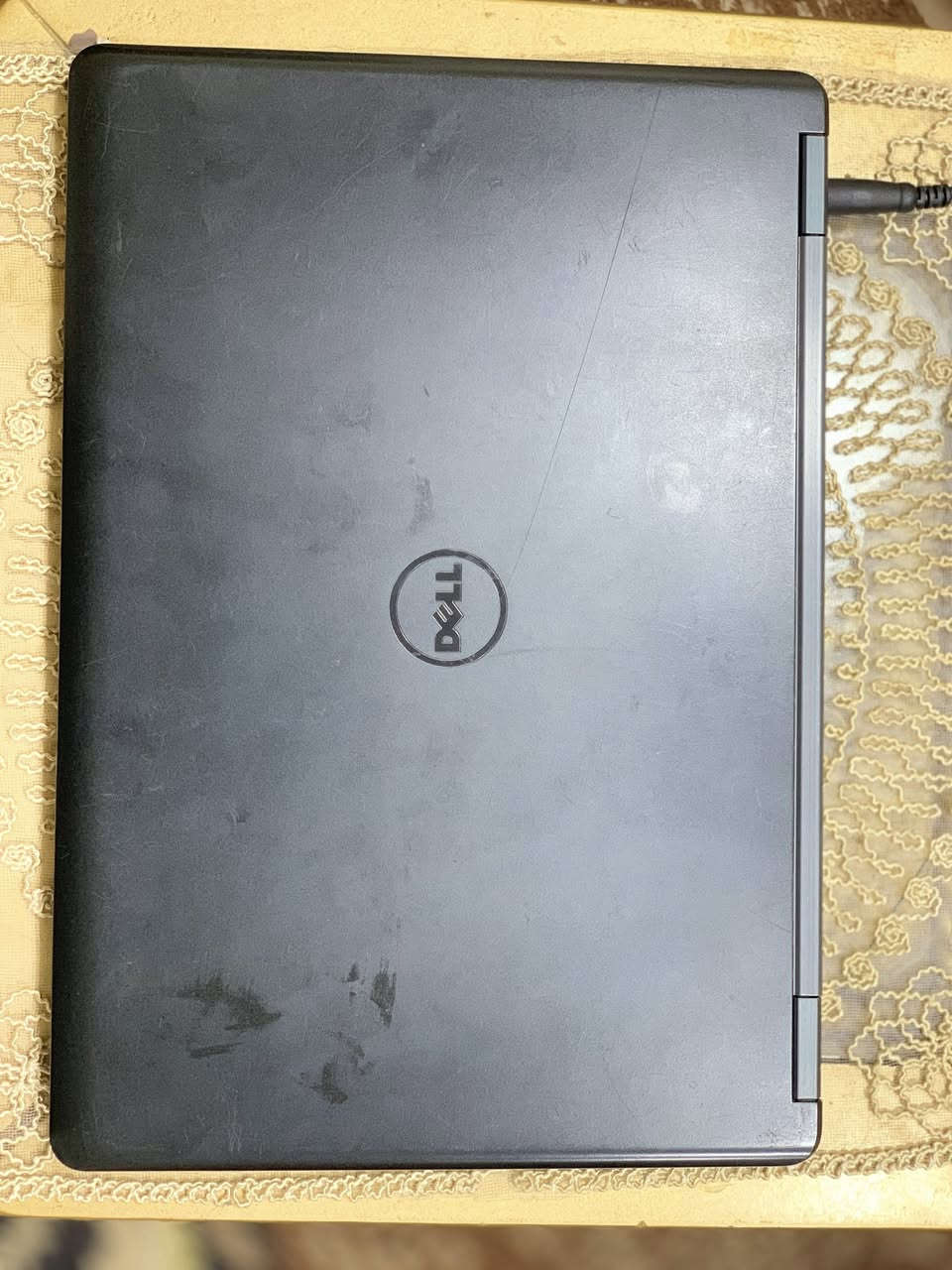 لابتوب مستعمل شغال بدون اي عطل
مواصفات 
كوراي 5 جيل خامس 
رام 4 كيكة
كارت شاشة داخلي 2 كيكة 
حجم شاشة 14 
 متروكة فترة 
ملحقات فقط شاحنة
سعر 170 بي مجال 
مكان بغداد الامين الثانية 
رقم ***********
