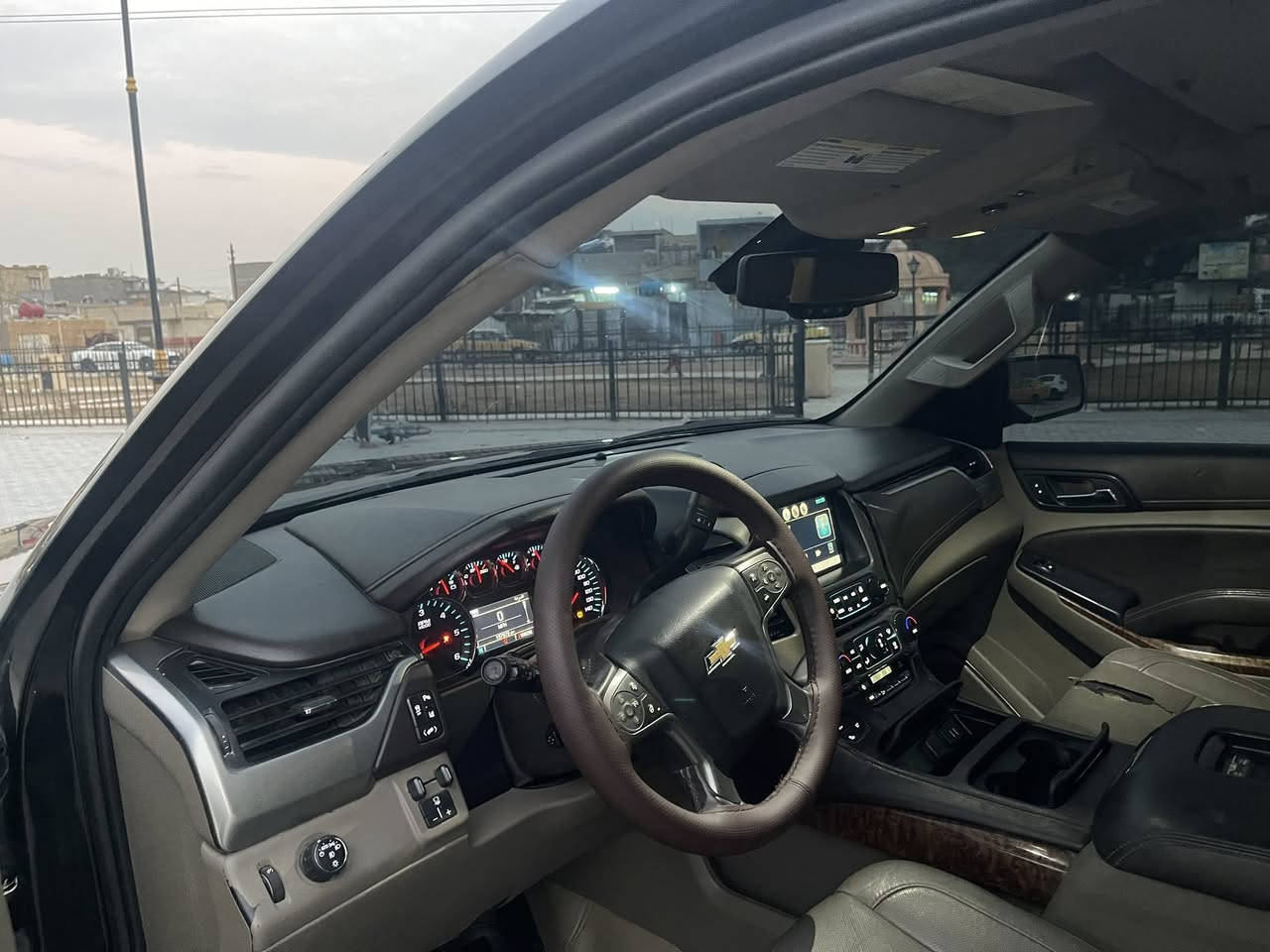 تاهو ادوات للبيع موديل 15فول مواصفات LTZ فقط تغير لون بدون تفصيخ بدون فتح شاصي وتفصيخ دخول حاويه السعر120ماكو هيج سعر مكان بغداد
***********
