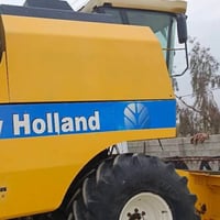 للبيع موديل ٢٠١٢ حجم ٥٠٤٠  للستفسار  07755560583 /07508355099