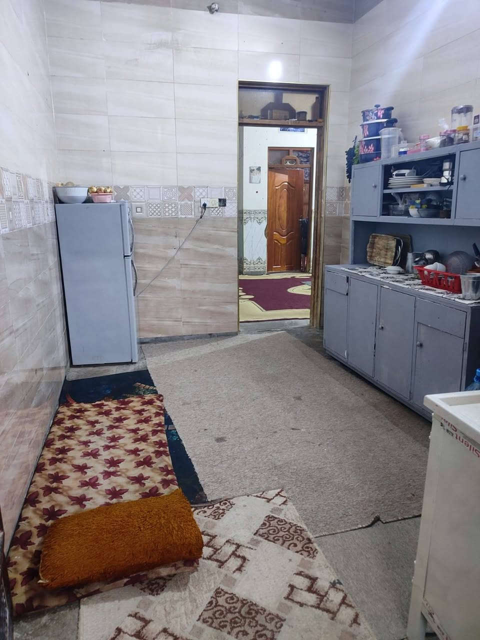 اسلام عليكم 
*🏠 للبيع بيت طابق واحد الفلوجة 

*الموقع*: الفلوجة، قرب جامع العابد  
*المساحة*: 165م²  
*الحالة*: البيت جاهز للسكن الفوري، 

*السعر*: 45 مليون دينار عراقي، قابل للتفاوض  
*للاستفسار*:  
***********
***********

المعاينة بموعد مسبق.
