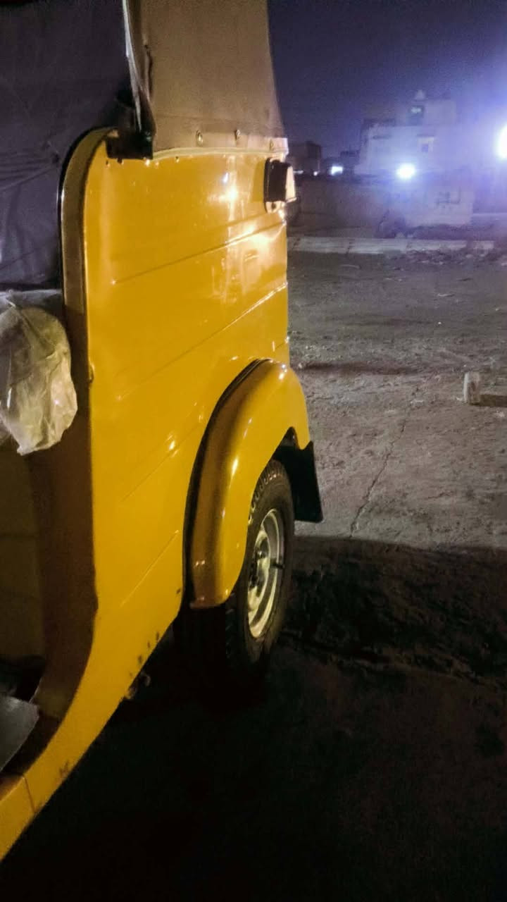 السلام عليكم ورحمة الله وبركاته
تكتك للبيع موديل 20 شهر 12
مكينه مكفولة لا شرك ولا تنقيص ولا تبخير 
رقم وسنويه نكليزي تحويل ثاني باسمي 
بيها فقط لغد الأيمن بي ضربه وراجعه والدوسه الاماميه مرشوشه فقط رش الباقي كله مكفول صفاح موس نصبه حلوة صوتها نعومتها حلوة نصبه تخبل تكتك خير من الله شلعه معدل تشلع الكاع السعر 6500 وبيها مجال قليل مكاني بغداد الشماعيه شراي اتصل وبخدمتك 💙 

***********
