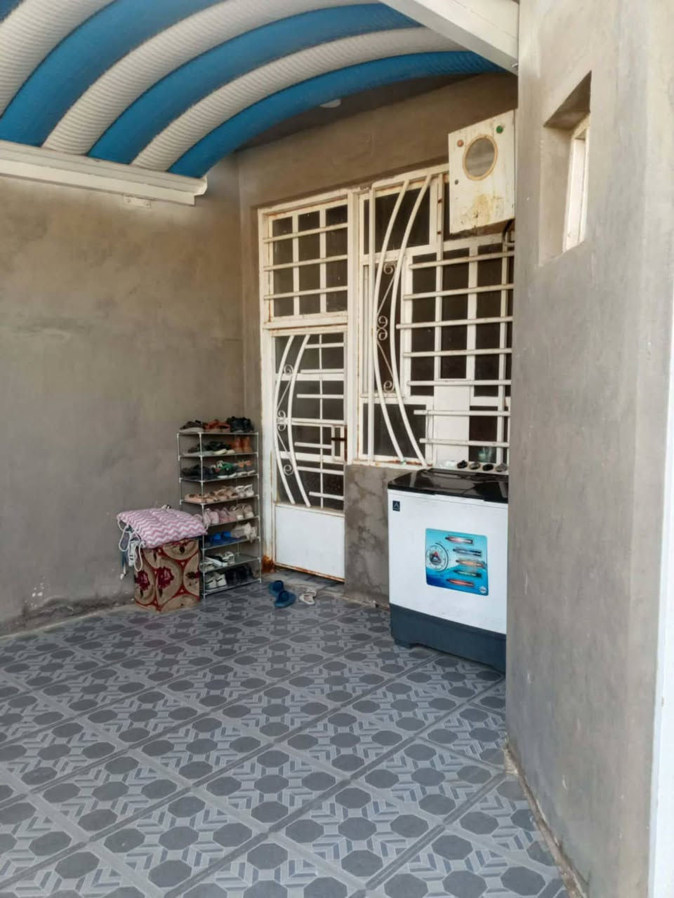 🏡 #بيت_للبيع🏡

📍 الموقع:  حي الشرطه شار 4سايدات
📐 المساحة: 200 متر مسلح النزال20 الواجه 10

✨ تفاصيل الدار:
 تفاصيل البناء غرف نوم عدد2+ +صاله +ممر+مطبخ  + استقبال 
 

📞 للاستفسار والمشاهدة يرجى التواصل مع 

🏢 مكتب الشهم للتطوير العقاري

📍 الديوانية – شارع الوكفة القديم

مقابل بريد التحدي – قرب معهد الخوارزمي

☎️ ***********

📩 راسلنا الآن واحجز فرصتك للسكن والاستقرار
