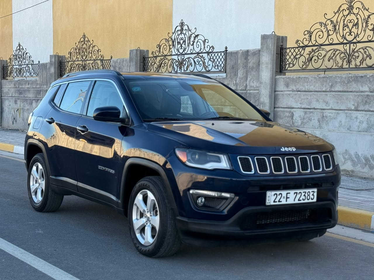 جيب كومباس LIMITED
رقم اربيل الدولي تحويل مباشر 
الموديل : 2020
حجم المحرك : 4 سلندر 2400
عداد المسافه : 44 الف mill
الضرر : جاملغ و بنيد صبغ بدون دواخل ايرباك طاك ومصلح سستم  
المواصفات .. بصمة تشغيل وابواب 
تحديد مسار - مقاعد جلد - فور ويل
تبريد قطعتين - لايت زينون - اوتو ستوب
سايد بريك كهرباء - مثبت سرعه 
شاشة كار بلي - كامره خلفيه 
السياره جدا نضيفه وجاهزه بدون نقص
السعر ( 135 ورقه ) قابل للتفاوض
ة*********** مهندس حسين  
كربلاء / حي الحسين 
شركة_المتحدة_لمزادات_السيارات_وقطع_الغيار
