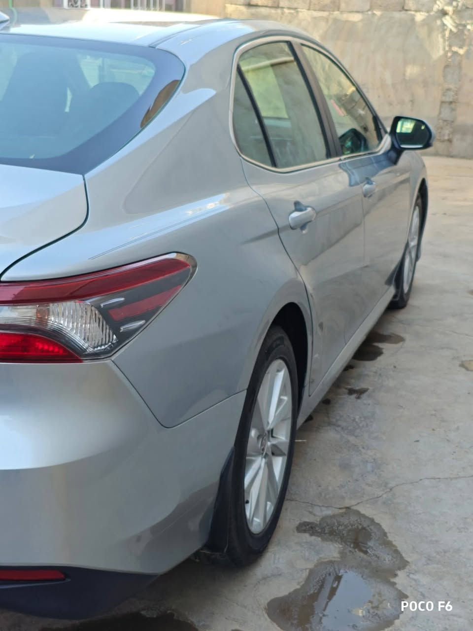 السلام عليكم
تيوتا كامري2023 
LE
مواصفات 
شفتات بل ستيرن 
كشن كهرباء 
شاشه كاربلي لمس
رادارات اماميه
تحديد مسار
بعد هواي مواصفات 
لون سلفر
رقم سليمانية تسجيل جديد
بشرط تحويل او وكالة 
ماشيه 55 km
كير محرك شرط
الضرر/فقط نص بونيد بدون شواصي بدون دواخل

السياره احسن من الصور 

مكاني / خانقين  
السعر 205$ وبيه مجال 
الاستفسار
***********
متواجد خاص
