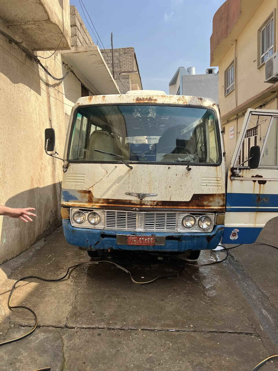 للبيع كوستر موديل 82 سياره نظيفه ماتحتاج أي صرف السعر على خاص أو خابرني ***********
