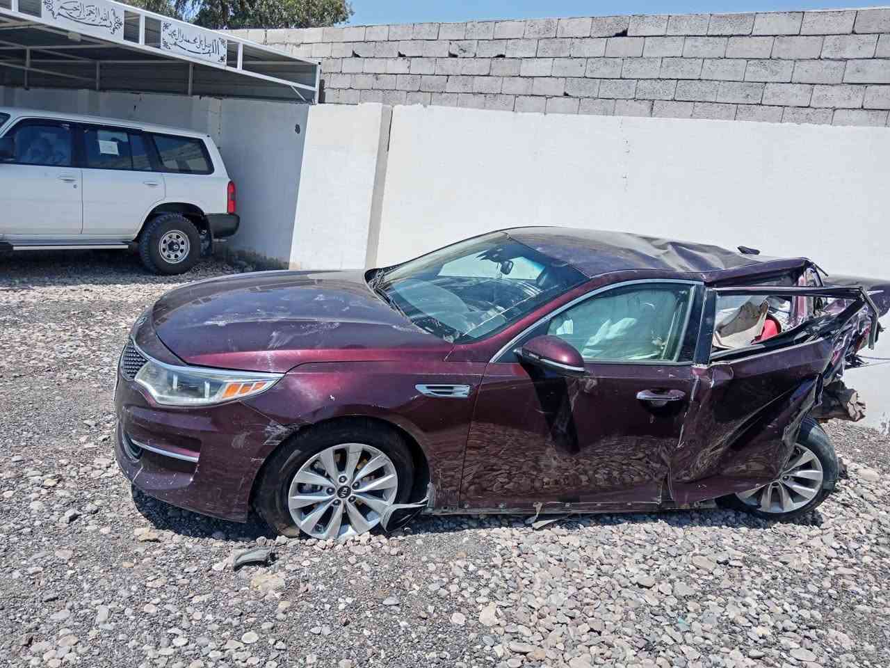 سلام عليكم كيا اوبتيما موديل 17 رقم ذي قار ابيع على وضعها ما متواجد على الفيس هذا رقم راعيها *********** مكان السياره كوت شيخ سعد
