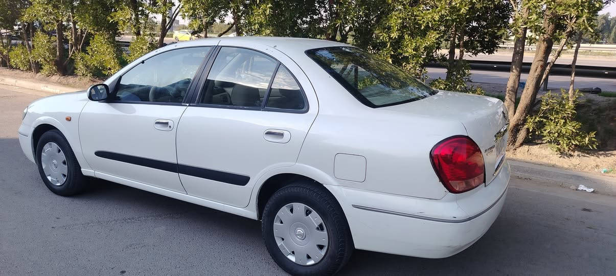 السلام عليكم نيسان صني 2009 خليجي ياباني اصلي رقم بغداد بيه جراد قماره حلوه مال جناي كير اتوماتيك سعر 90 مكان بغداد حي الخضراء هاتف *********** شراي يتصل
