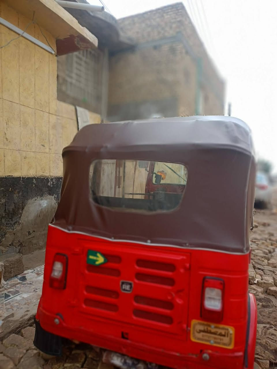 سلام عليكم تتكتك موديل 18اروراق سعر 4 مليون ***********بكاني كاطون رازي
